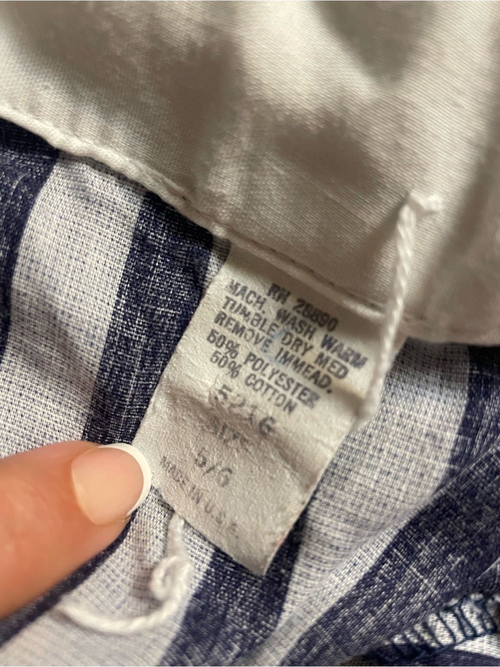 Vintage Button Down - Picture 4 of 6